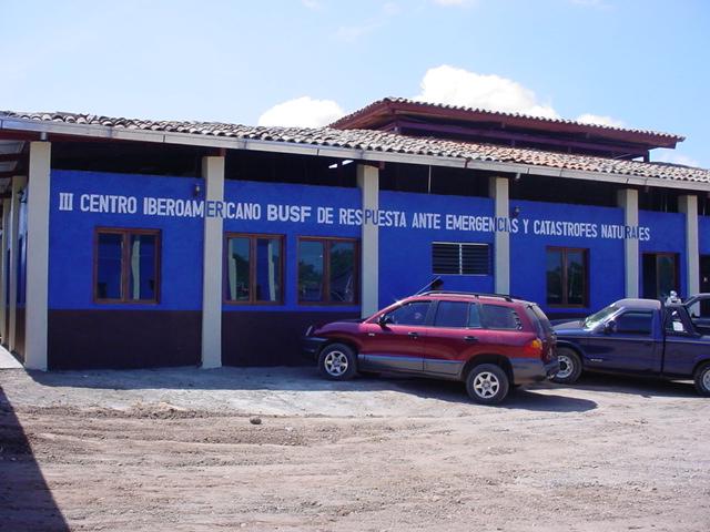 Edificio Bomberos Unidos Sin Fronteras
